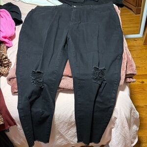 SHEIN Black Distressed Women Jeans